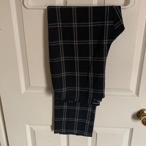 NWOT fitted black & grey plaid trousers size 12
